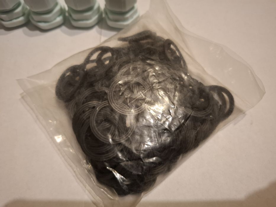 Dławik do kabli 18 sztuk