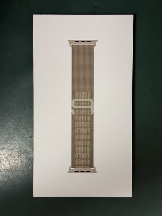 Apple Watch Ultra 2 - 49mm Titanium - GPS/LTE/UMTS