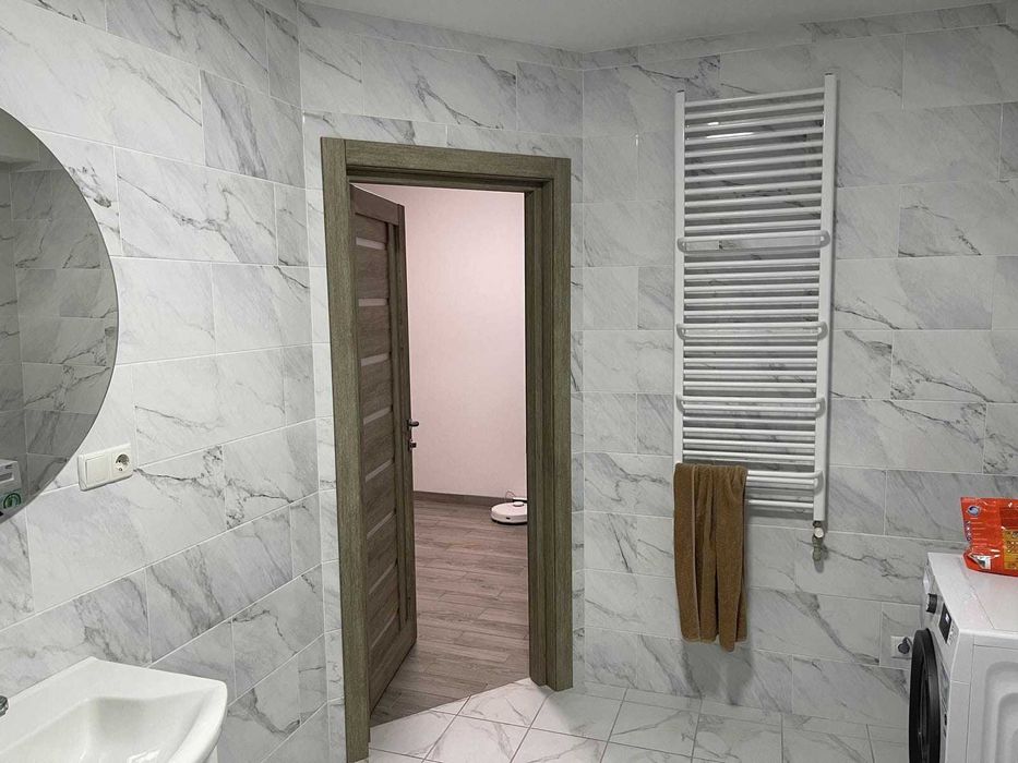 Продається 3 кімнатна кварти в м. Тячів з хорошим ремонтом