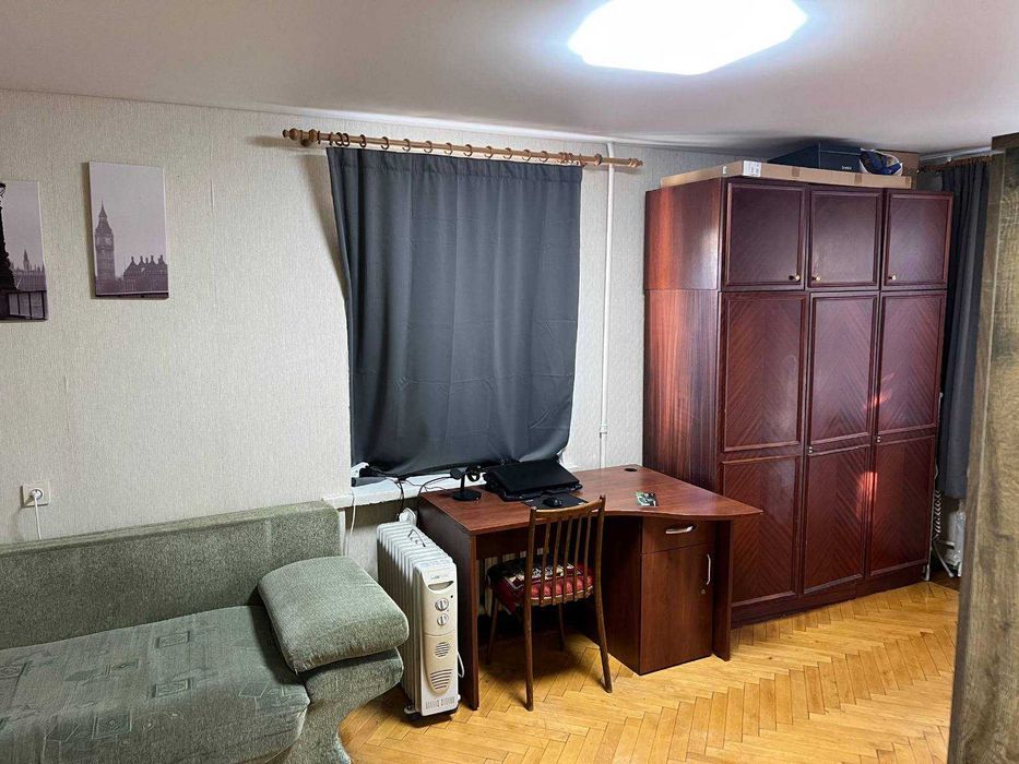 Продаётся 1 ком. кв-ра на Павловом Поле,м. 23 Августа , проспект Науки