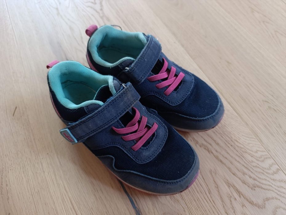 Adidasy Befado dziewczęce r.30