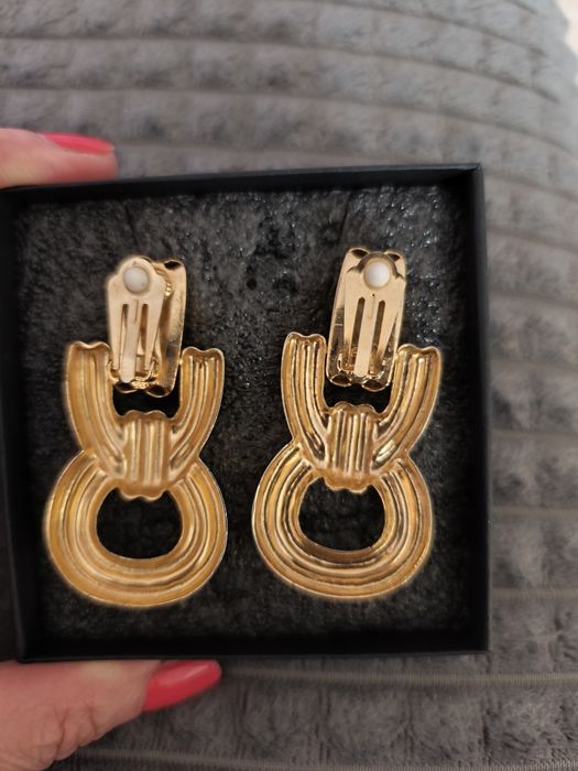 Duże klipsy vintage