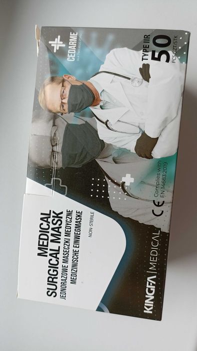 Jednorazowe maseczki medyczne kolor czarny 50 sztuk nowe