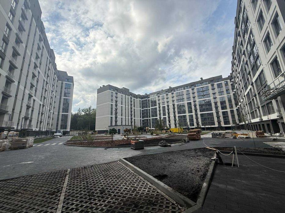 1к, ЖК Козацький, сирець