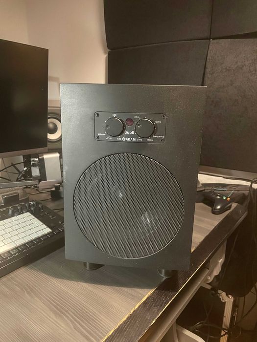 Adam Audio SUB8 - Subwoofer studyjny