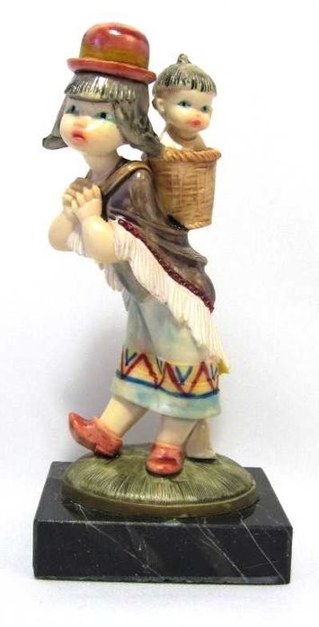 Статуетка Жінка Дитина Композит Мармур Італія