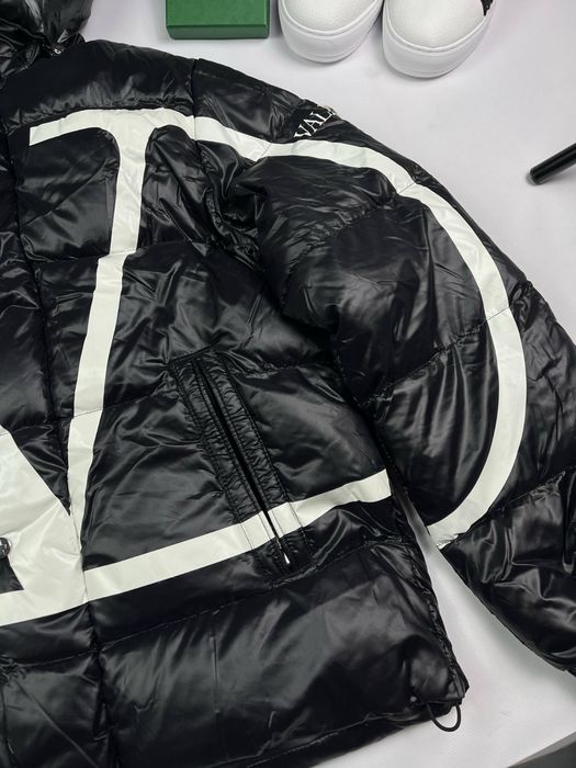 ‼️Розпродаж‼️ Пуховик Moncler Valentino