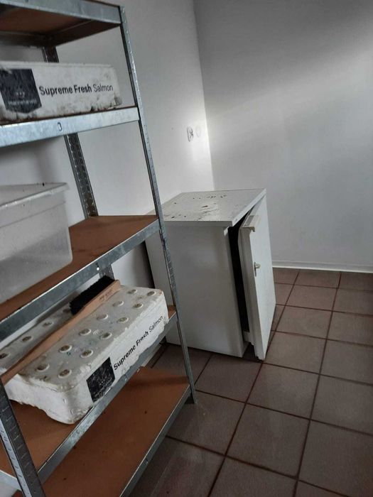 Kontener barak pomieszczenie gospodarcze sklep