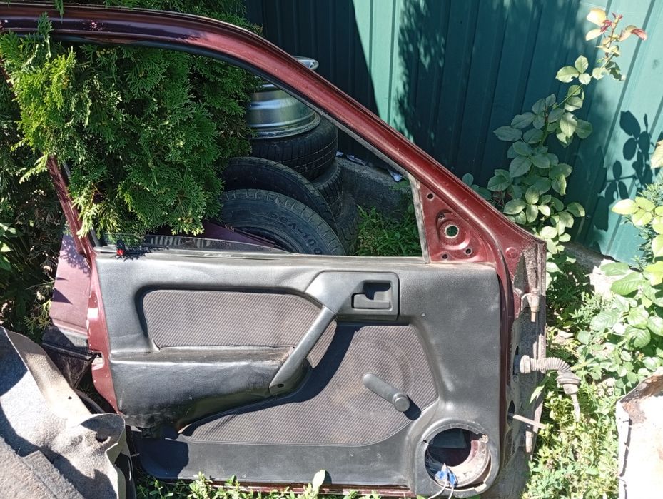 Opel vectra двері