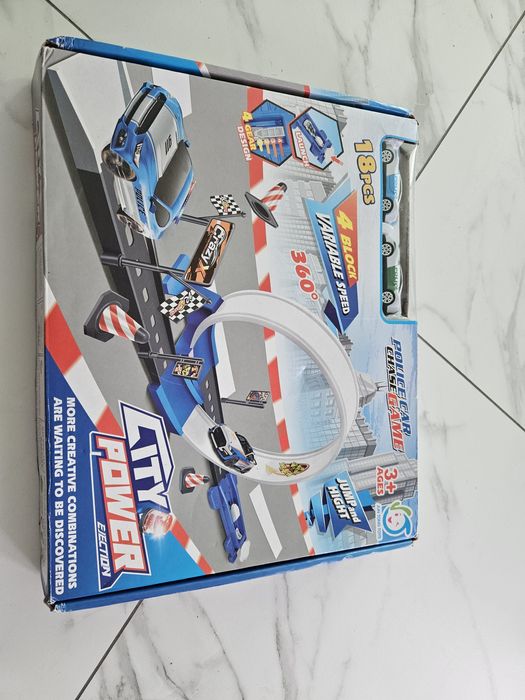 Tor wyscigowy z pętlą