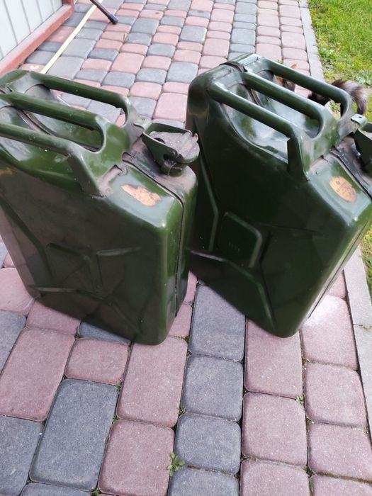 Karnistry metalowe 20 l