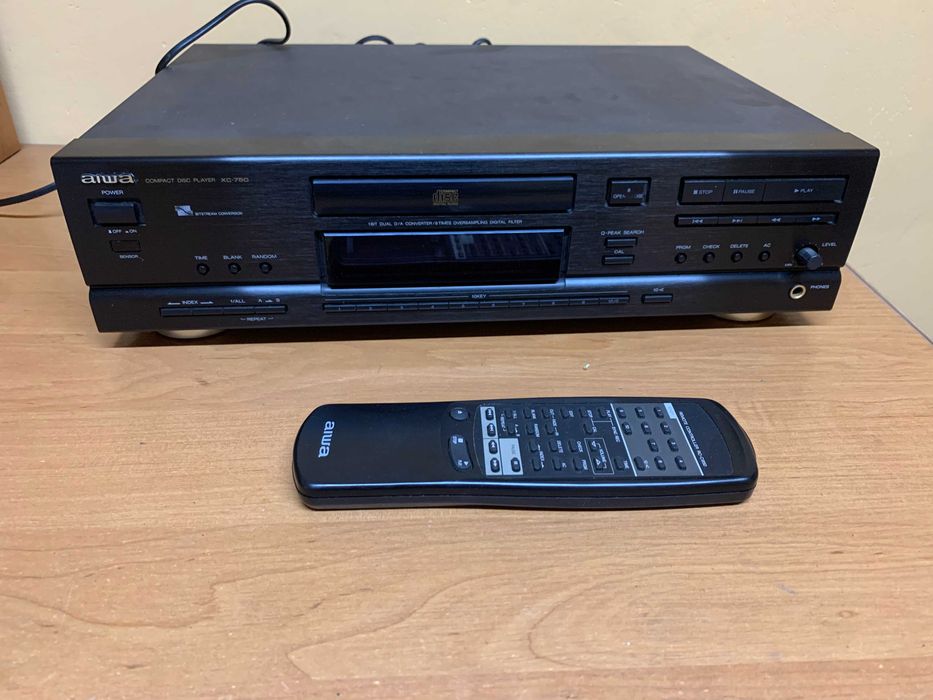 продам програвач компакт дисків Aiwa XC 750 E
