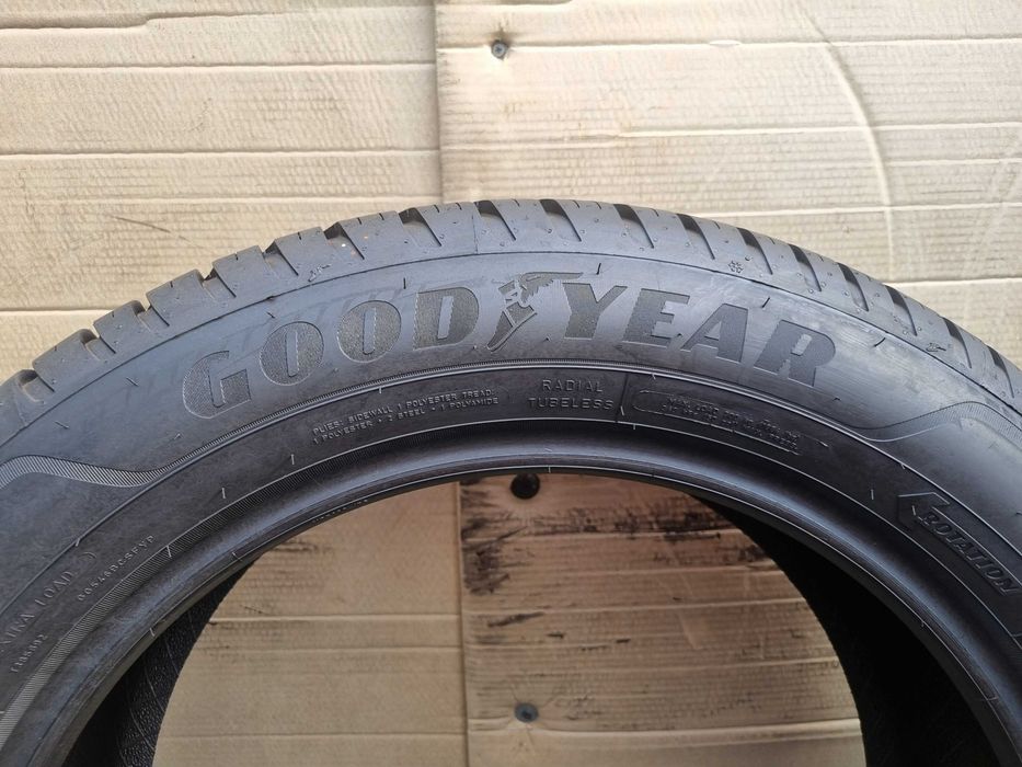 Opony Całoroczne 235/55/18 104V GoodYear Vector Gen-3 SUV Rok 2025