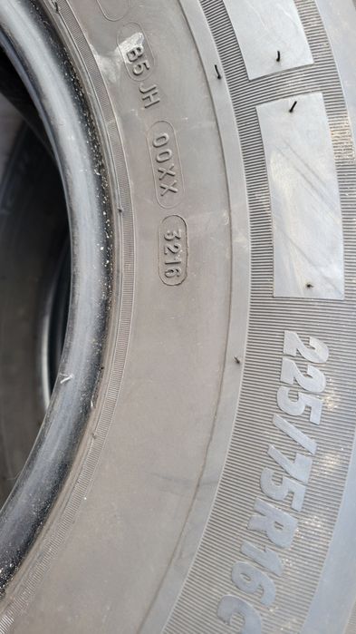 Шини 225/75/16с Michelin