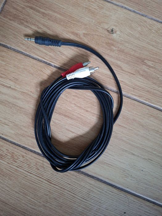 Kabel mini jack - RCA (CHINCH); długość 2,5 metra