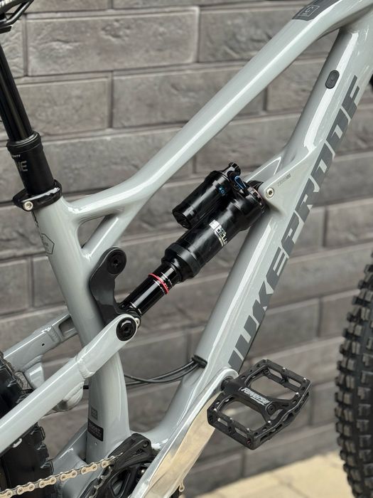 Nukeproof Mega 2021 carbon двухподвес GX AXS/burgtec/ultimate/rockshox