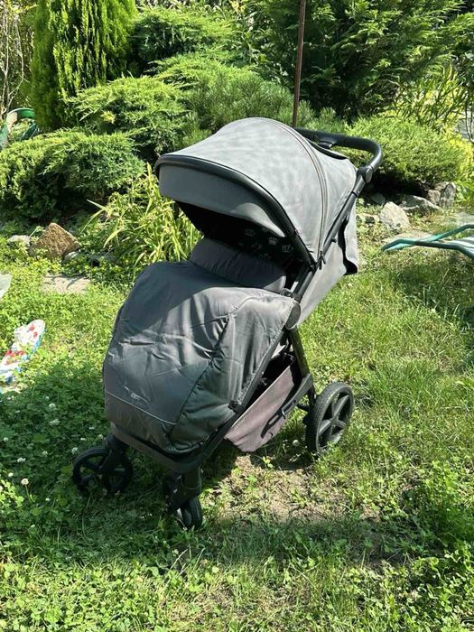 Продам коляску Carrello bravo plus