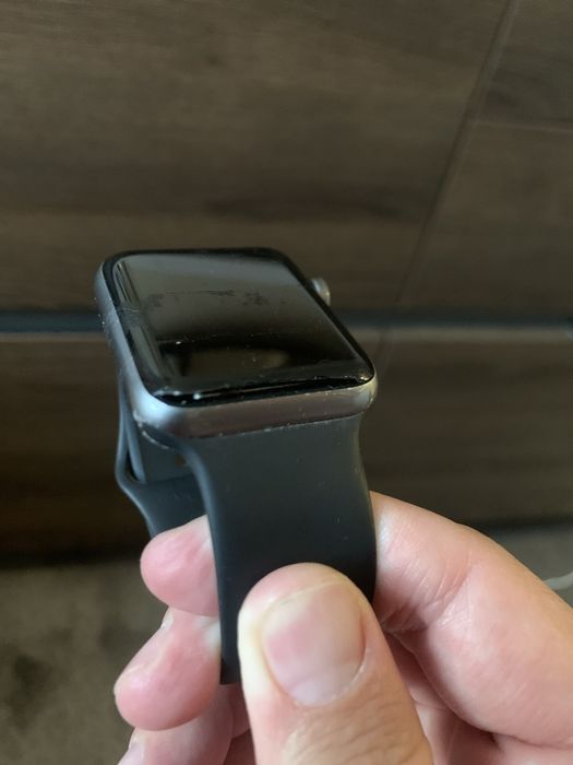 Apple Watch 3 НА ЗАПЧАСТИНИ