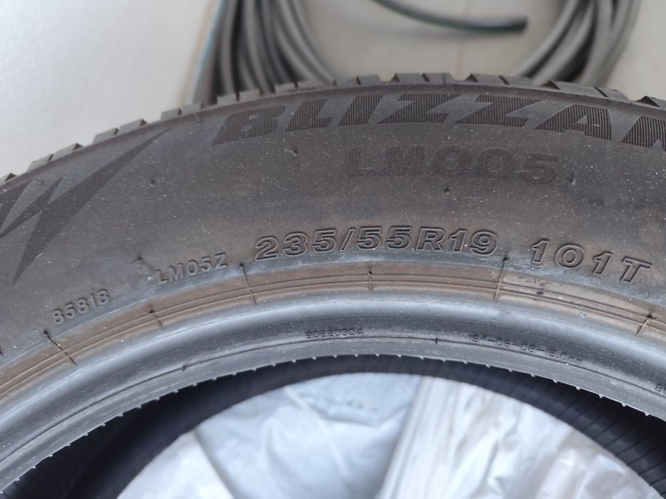 Pnues 255/50 e 235/55  aro 19