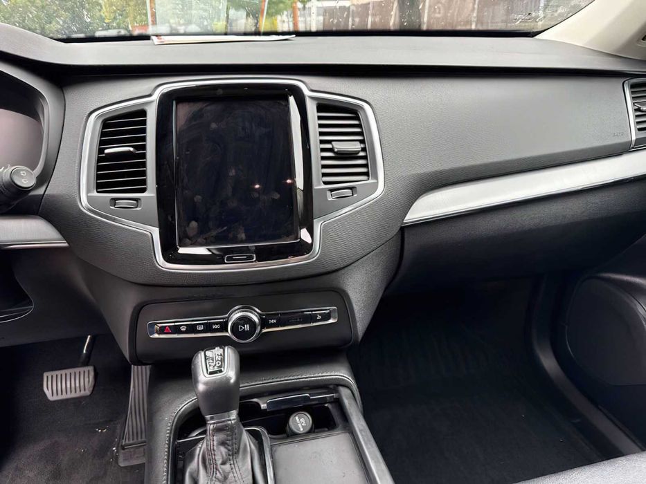 Volvo XC90 T6 Inscription      2021