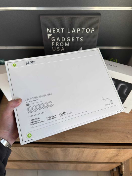 MacBook Pro 14 M4\M5 16\512 Silver