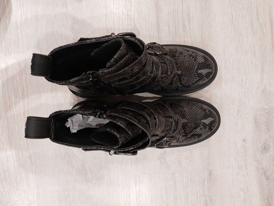 Botki bullboxer 39 szare