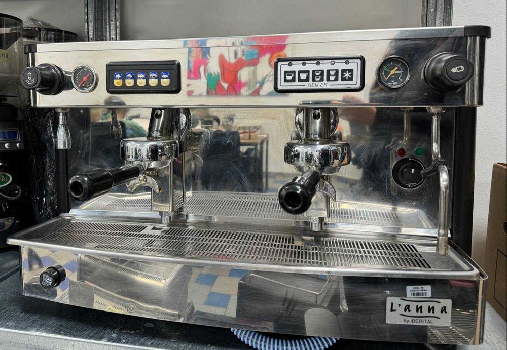 Профессиональная кофемашина Iberital Lana,кавомашина/кавоварка