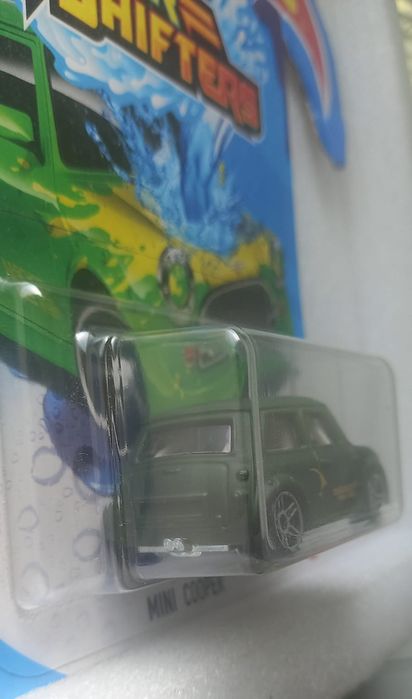 Mini cooper hot wheels color shifters