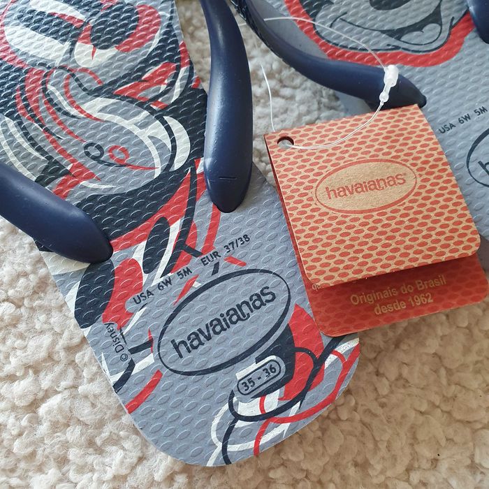 Chinelos Havaianas novos, tamanho 35-36