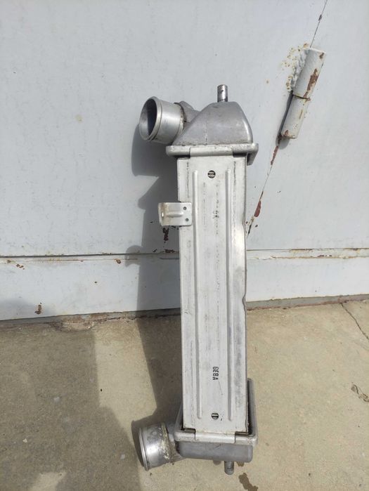 28271-2A710 радіатор інтеркулера