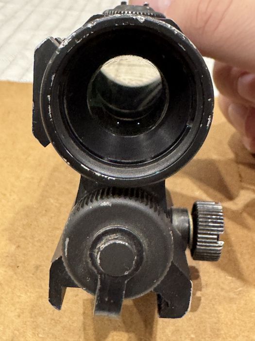 Коліматорний приціл