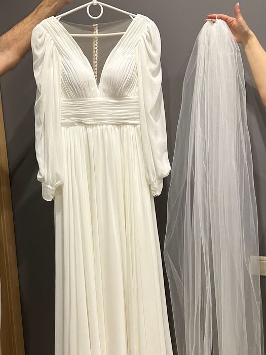 Весільна сукня нова