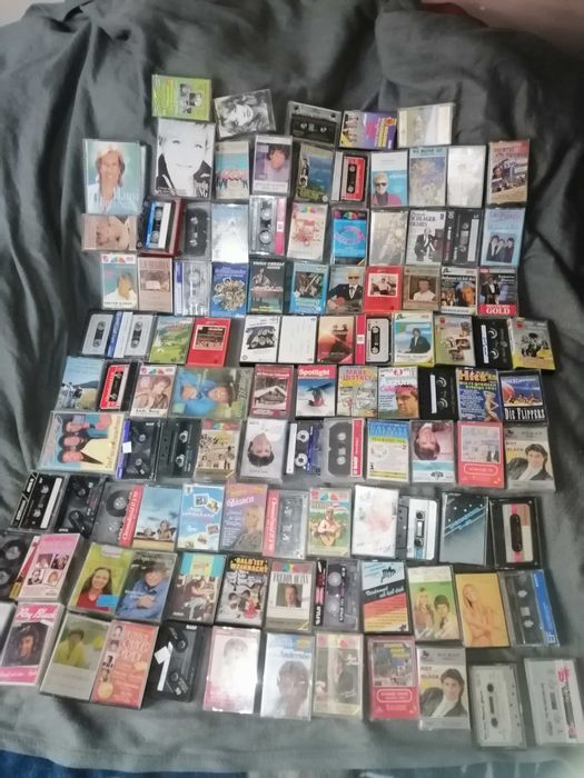duzy zestaw kaset magnetofonowych mix kasety audio