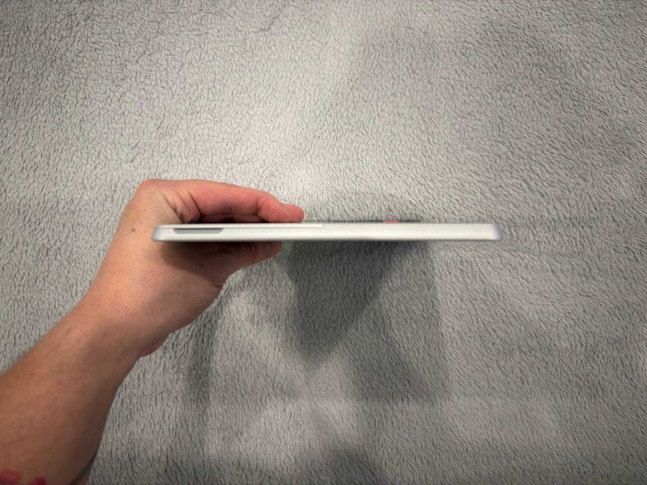 Планшет Microsoft Surface Go 1824 4/64GB.