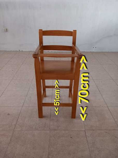 cadeira de refeições á mesa para criança  (pf ver todas as fotos)