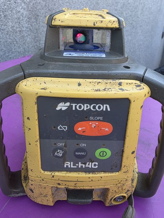 Laser rotacyjny TOPCON RL-H4C | Sam laser (Body + Akumulator BT-74Q)