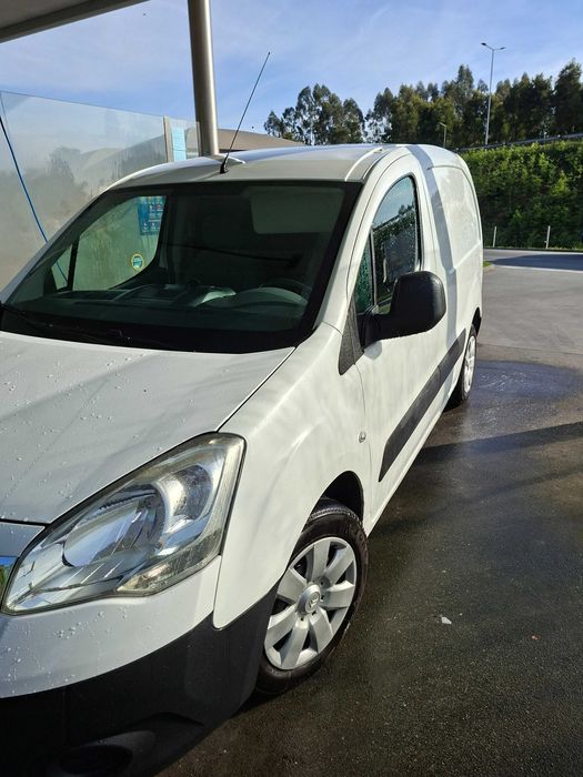 So.251milkm berlingo HDI excelente estado