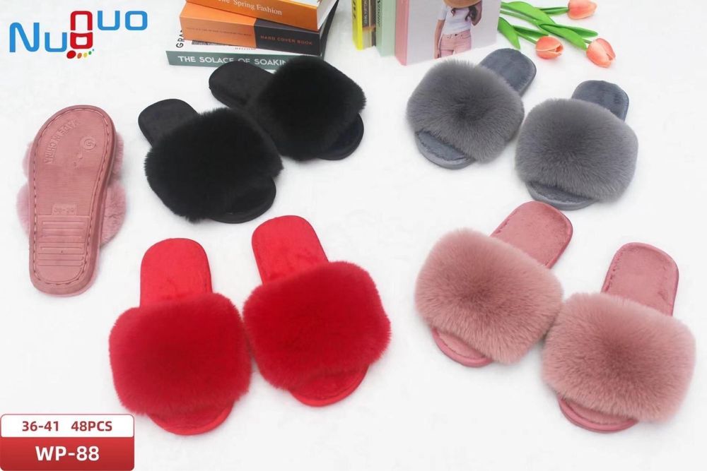 Кімнатні пухнасті тапочки 36,37,38,39,40,41.