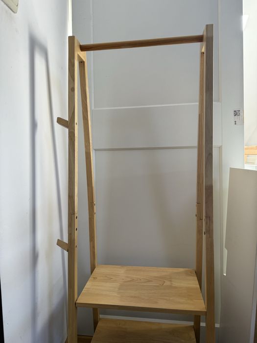 Wieszak dla dziecka wolnostojacy