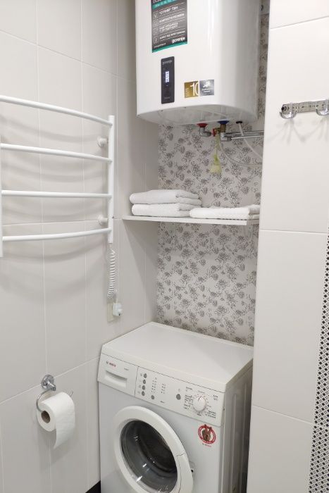 Посуточно ЖК Варшавський , Виноградарь - 1  кв-ра Люкс класу