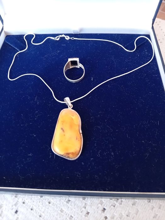 Zawieszka z łańcuszkiem cena ost.