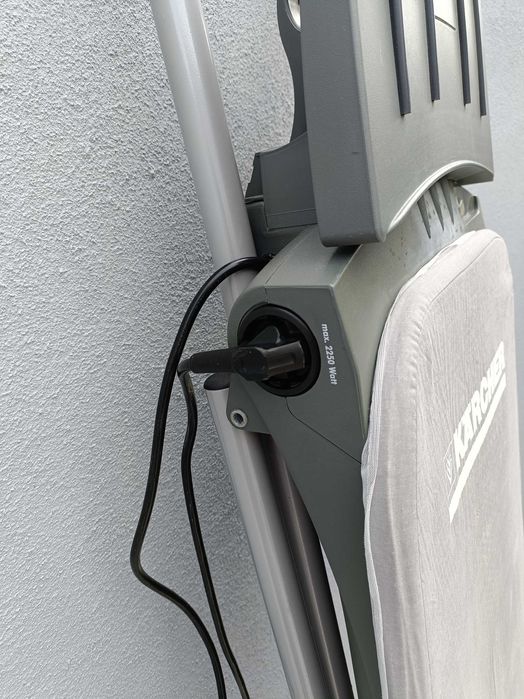 Tábua de passar a ferro Karcher