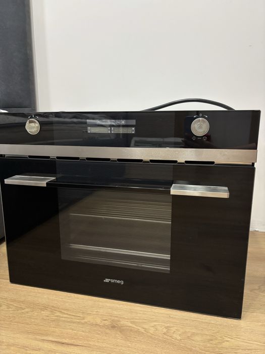 Вбудована парова духовка Smeg SC45VNE2 | Ідеальний стан
