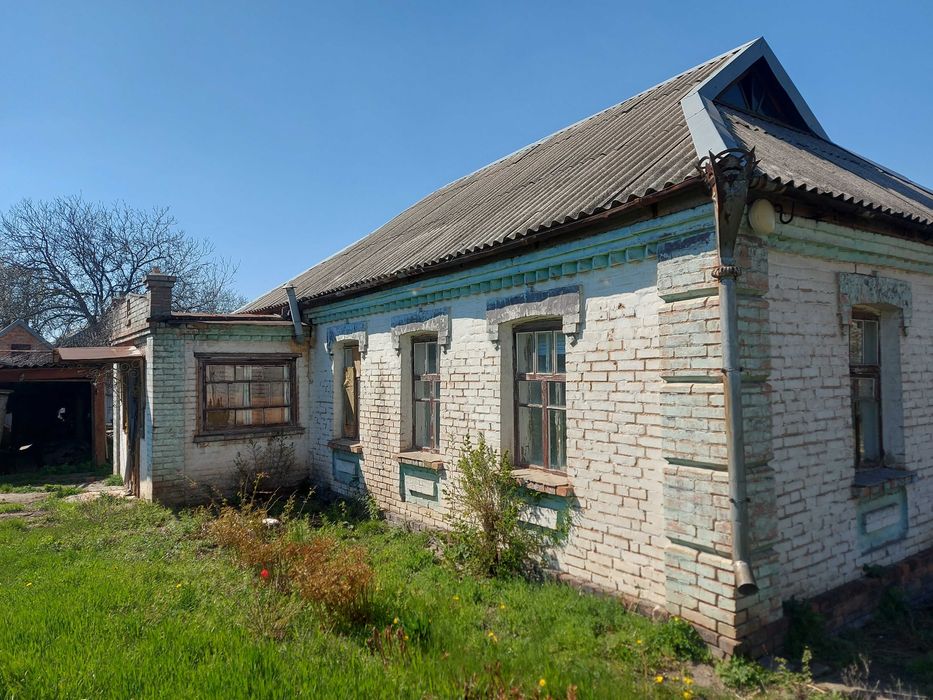 продам будинок по вул. Войкова 104