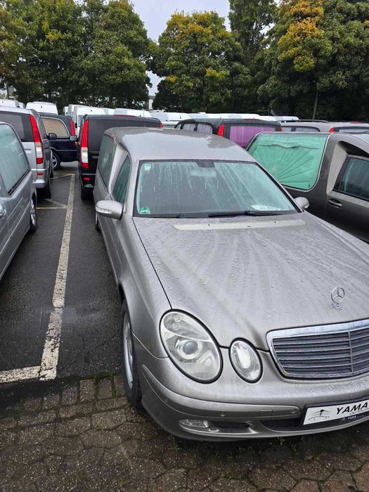 Катафалк Mercedes-Benz E 270 CDI