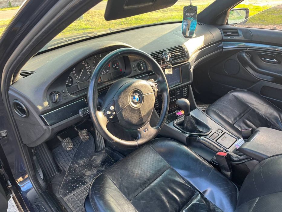 Продам BMW e39 520( обмен на мото )