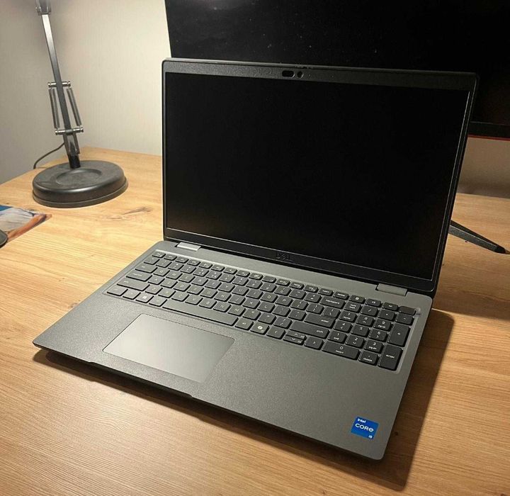 Laptop DELL L3550 / NOWY / i5 13 gen / 16 GB RAM / windows 11 pro