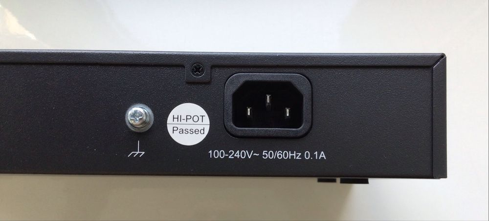 Маршрутизатор TP-LINK TL-R480T+ 4х100 Мбіт/с