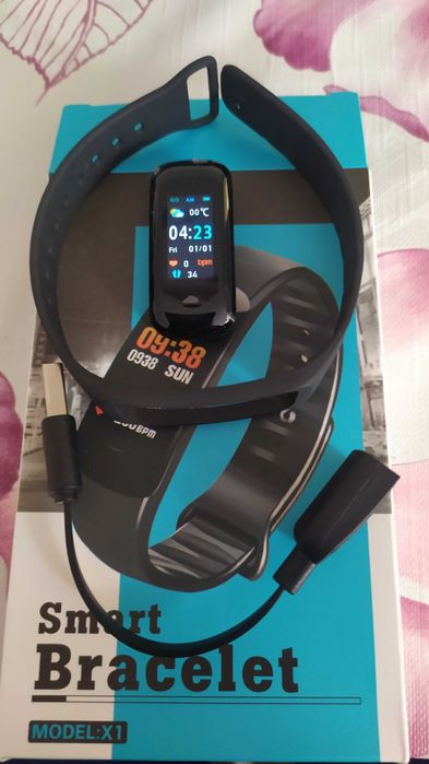 Opaska smart, inteligentny zegarek Smartwatch