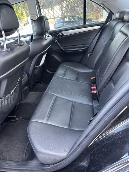 Mercedes Benz C W203